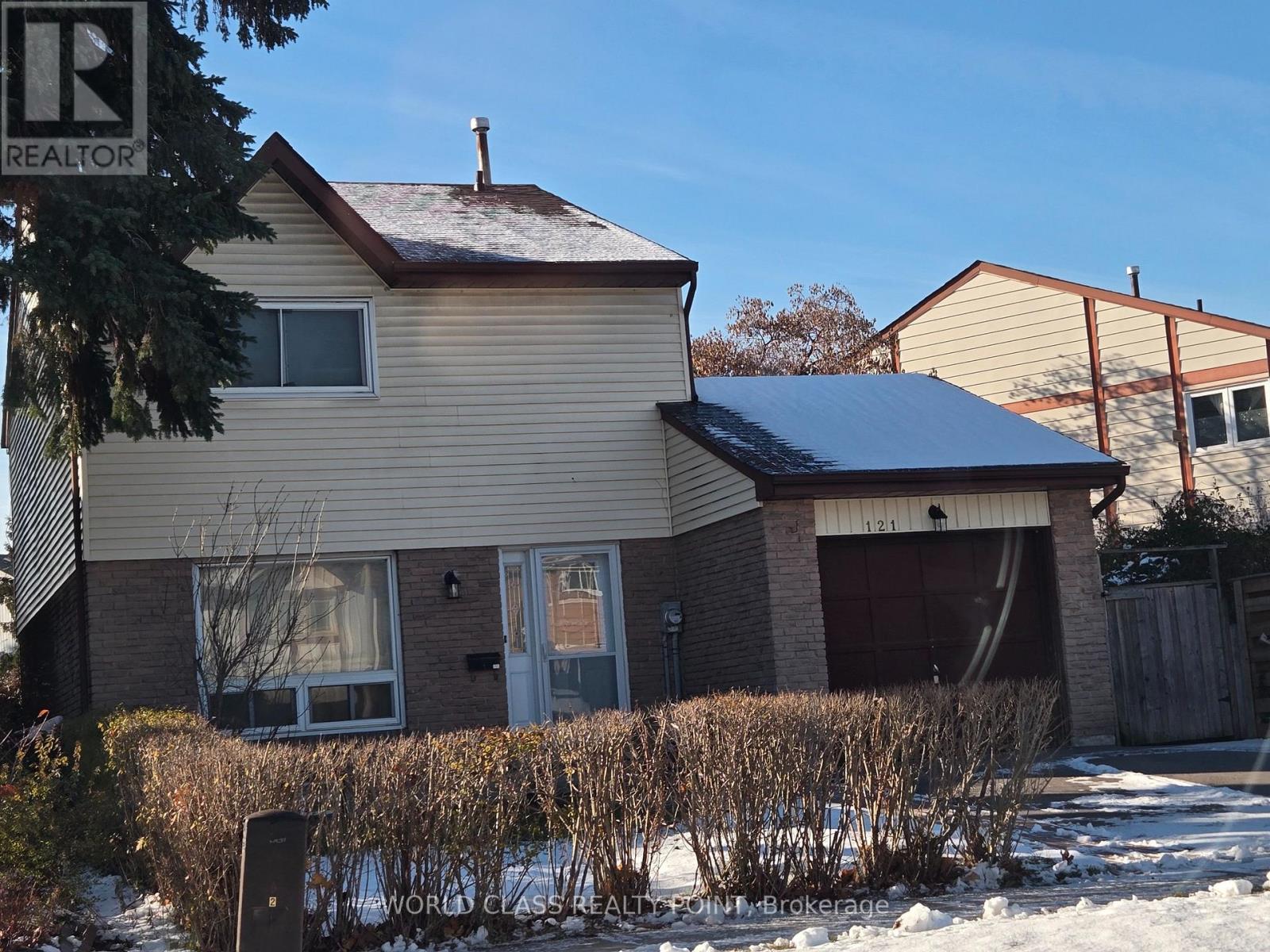 121 Purvis Crescent, Toronto, Ontario  M1B 1H8 - Photo 2 - E12660870