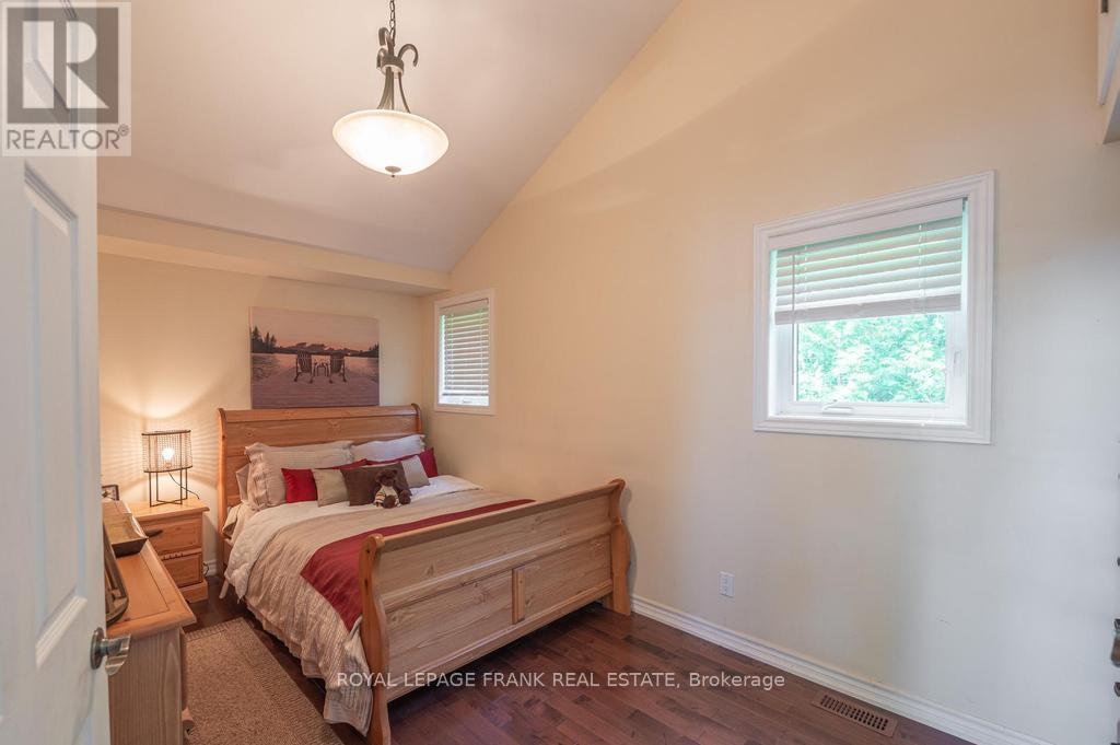 113 Fire Route 37, Trent Lakes, Ontario  K0L 1J0 - Photo 20 - X12449137