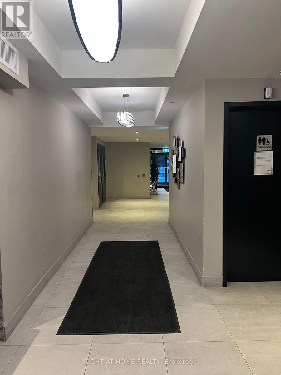 407 - 610 Farmstead Drive, Milton, Ontario  L9T 8X5 - Photo 3 - W12657798