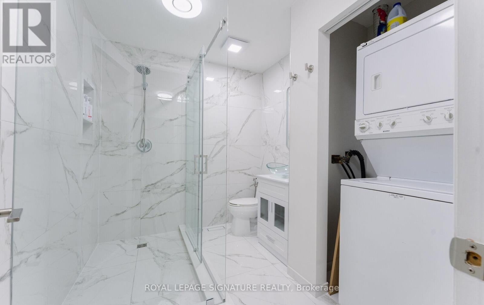 #rear - 713 The Queensway, Toronto, Ontario  M8Y 1L2 - Photo 15 - W12660658