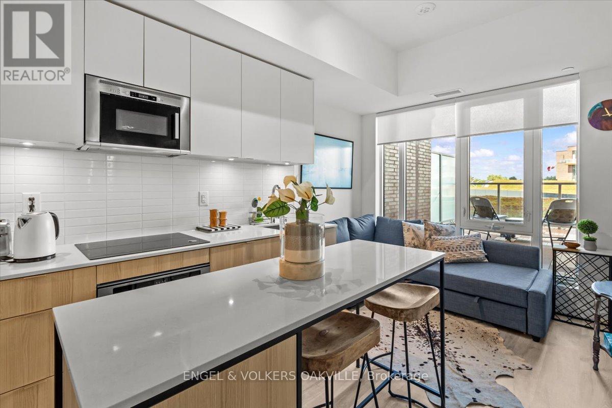 327 - 220 Missinnihe Way, Mississauga (Port Credit), Ontario  L5H 0A9 - Photo 6 - W12660722