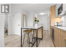 327 - 220 MISSINNIHE WAY, Mississauga, Ontario