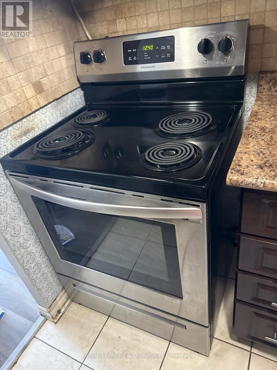 602 - 10 Tobermory Drive, Toronto, Ontario  M3N 2Y5 - Photo 7 - W12660726