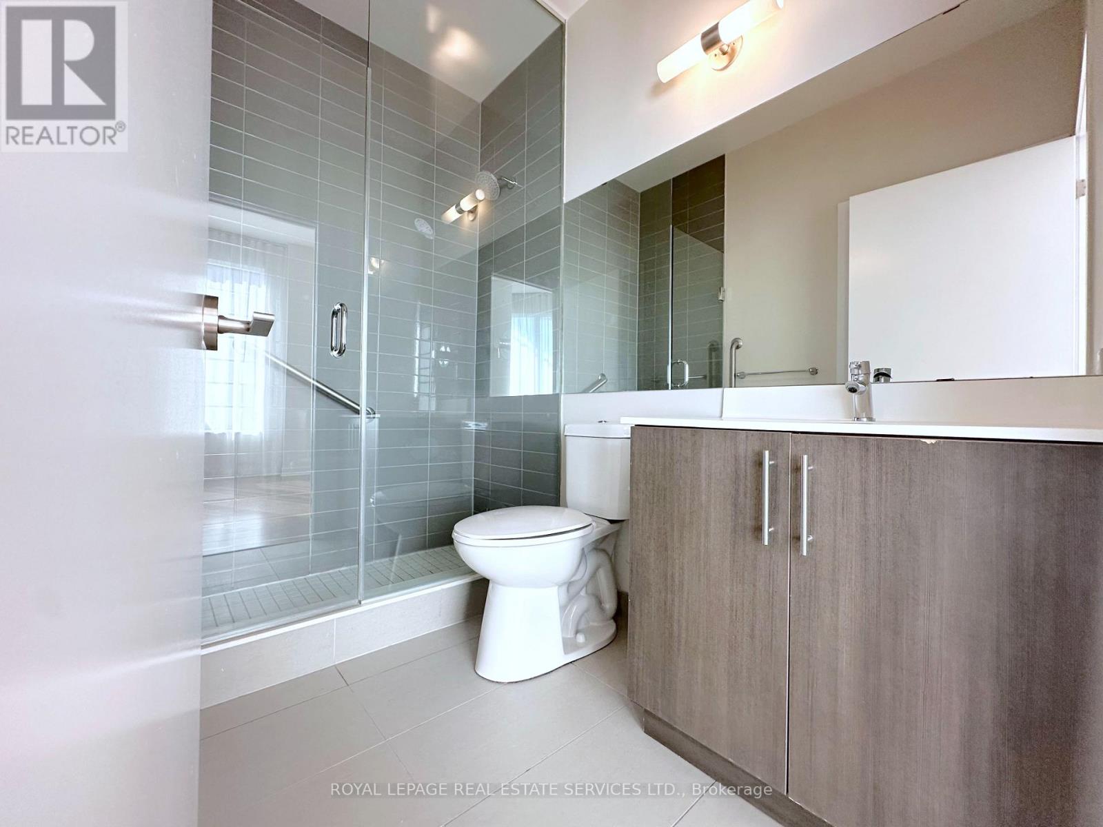 404 - 188 Clark Boulevard, Brampton, Ontario  L6T 0J2 - Photo 8 - W12660748