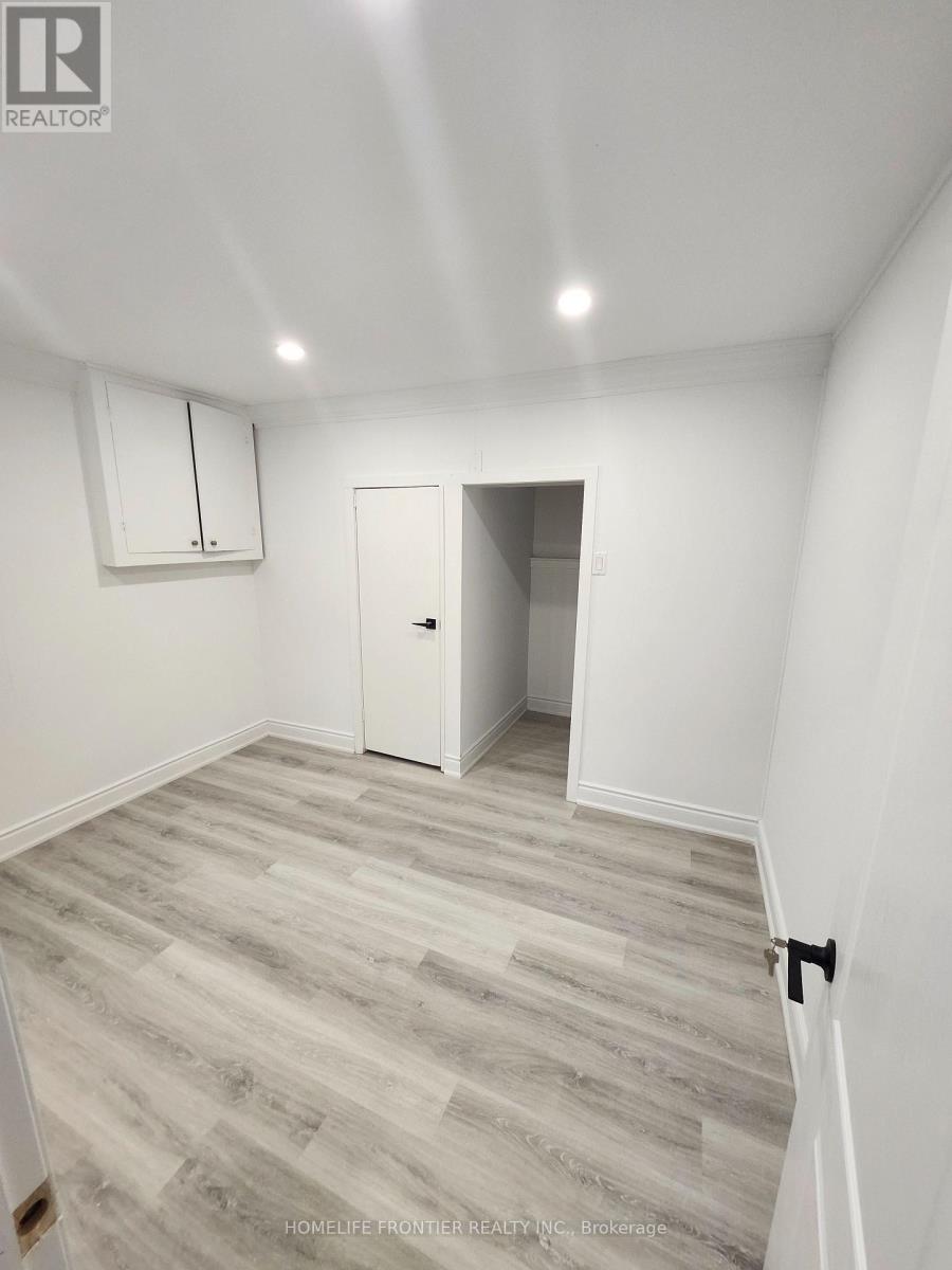 Basement - 759 Bloor Street N, Mississauga, Ontario  L3Y 2M7 - Photo 6 - W12660800