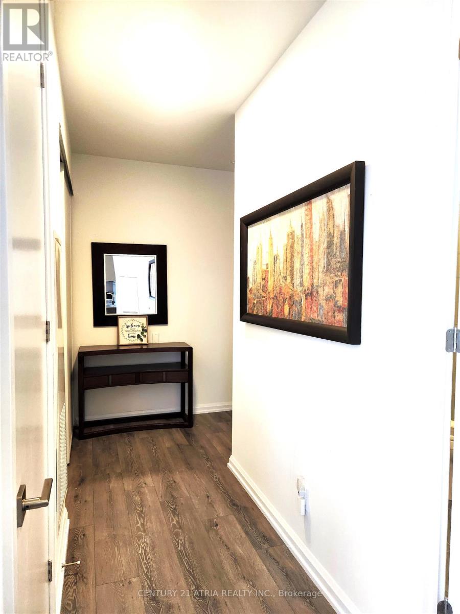 604 - 4208 Dundas Street W, Toronto, Ontario  M8X 1Y6 - Photo 2 - W12660818