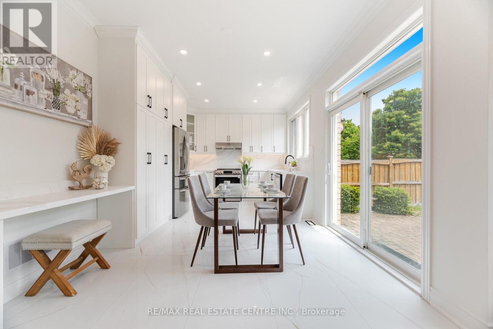 200 Weston Drive, Milton, Ontario  L9T 0V1 - Photo 16 - W12660850