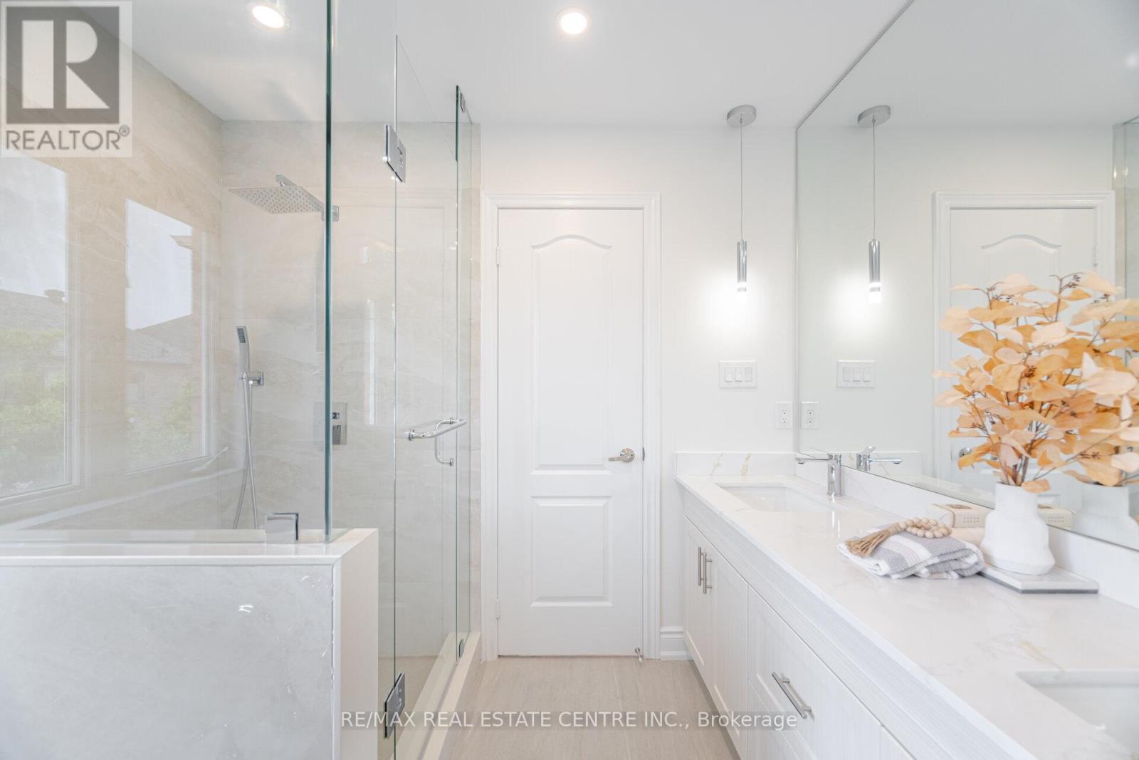 200 Weston Drive, Milton, Ontario  L9T 0V1 - Photo 34 - W12660850