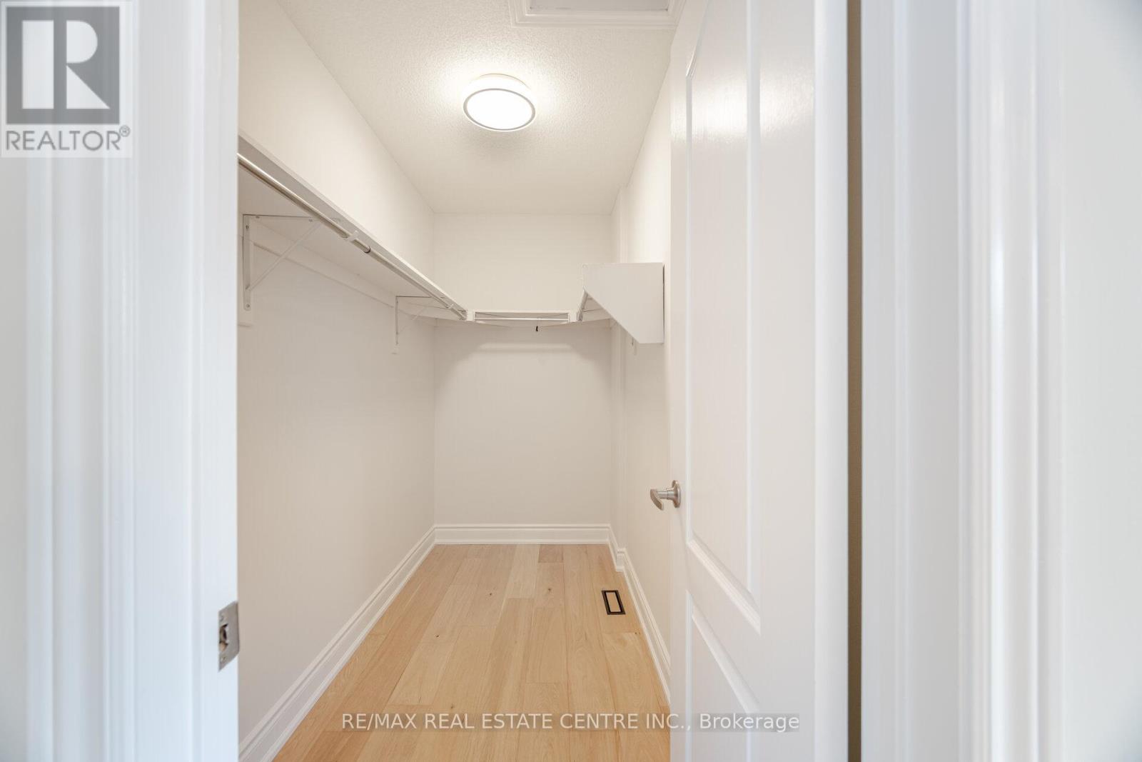 200 Weston Drive, Milton, Ontario  L9T 0V1 - Photo 35 - W12660850