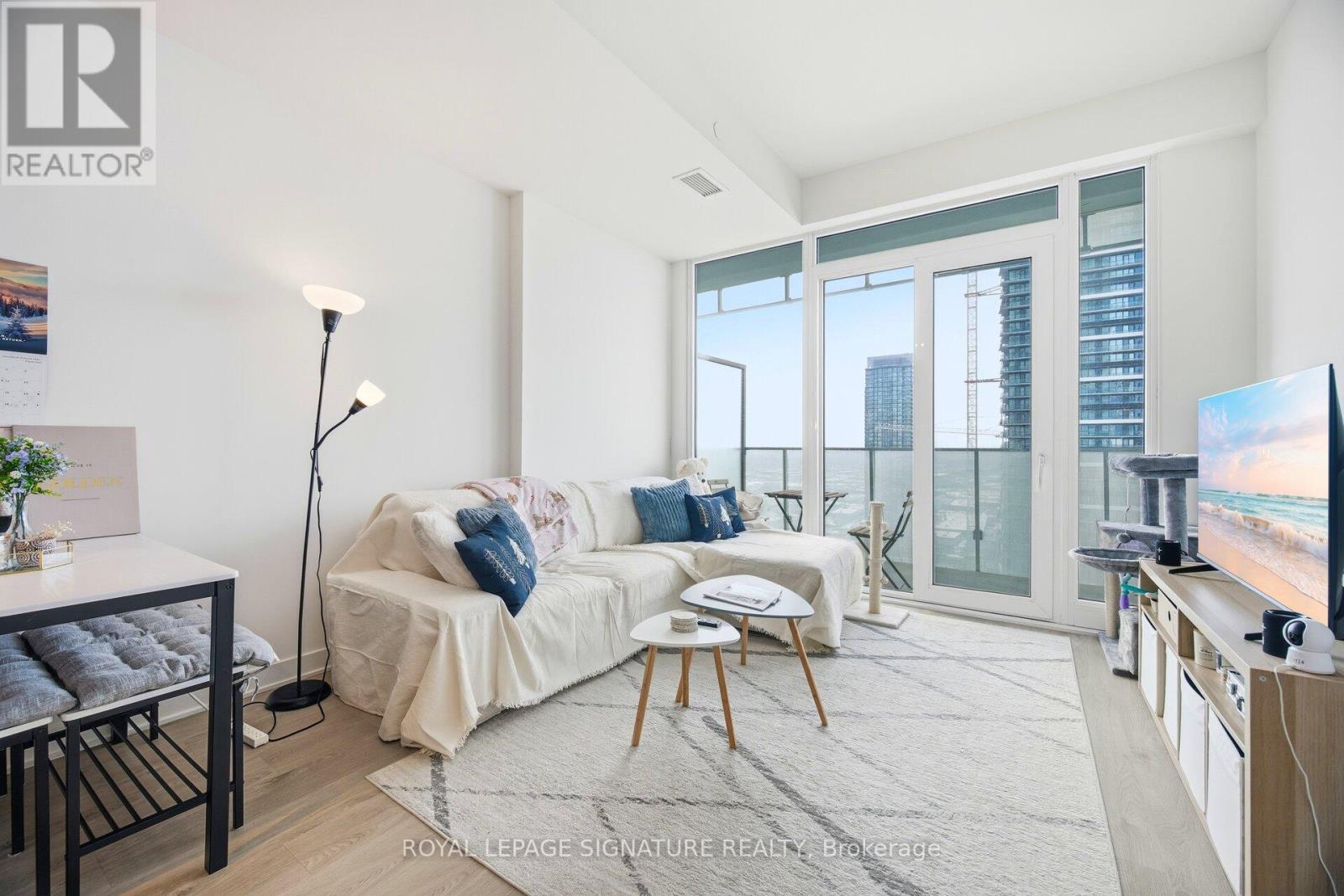 3006 - 3900 Confederation Parkway, Mississauga, Ontario  L5B 0M3 - Photo 15 - W12660900