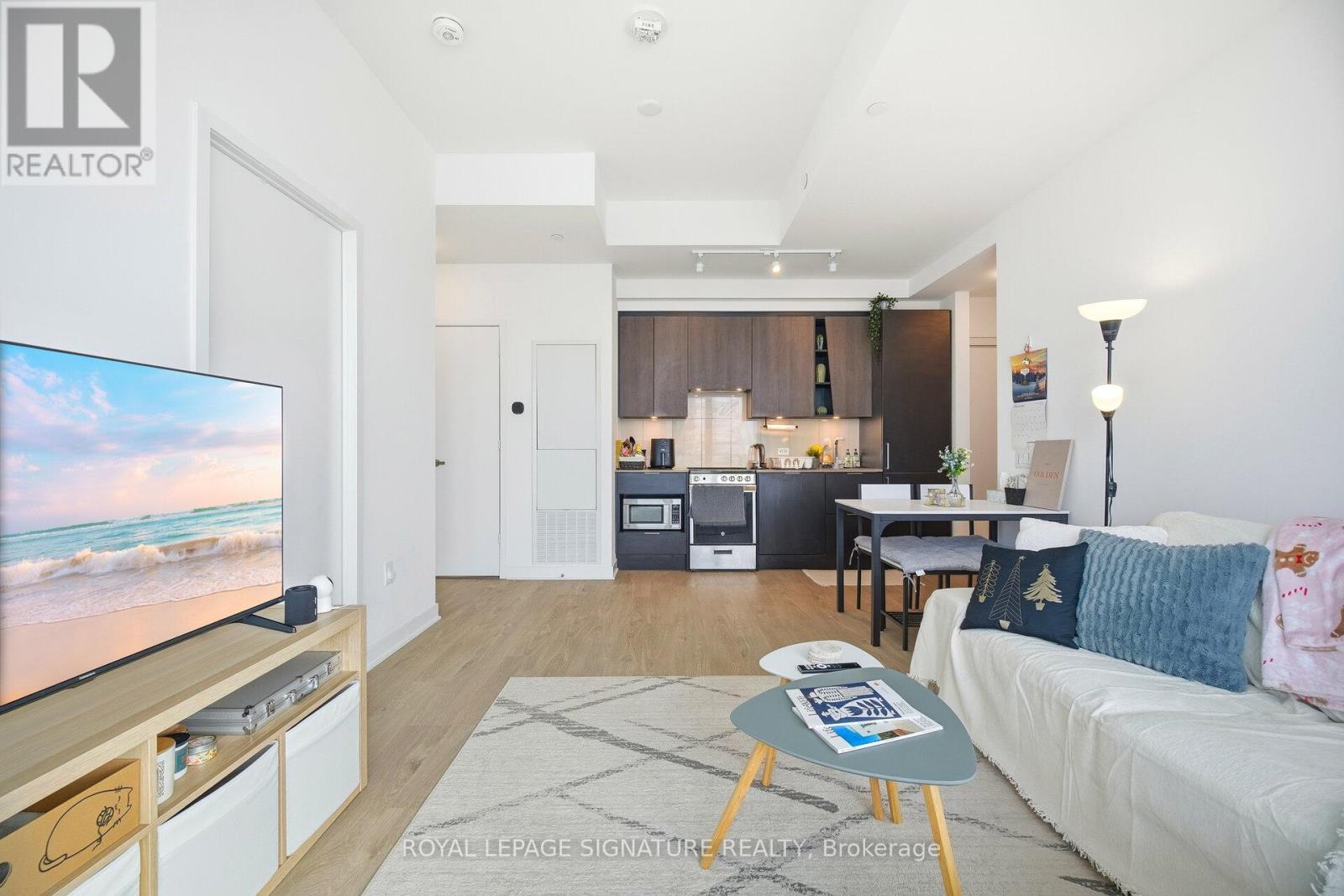 3006 - 3900 Confederation Parkway, Mississauga, Ontario  L5B 0M3 - Photo 17 - W12660900