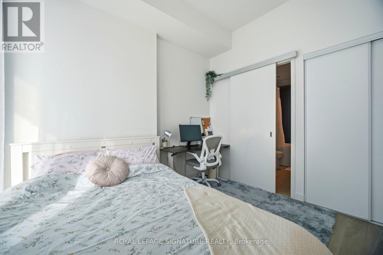 3006 - 3900 Confederation Parkway, Mississauga, Ontario  L5B 0M3 - Photo 23 - W12660900