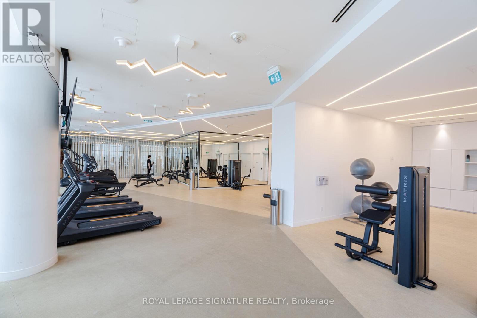 3006 - 3900 Confederation Parkway, Mississauga, Ontario  L5B 0M3 - Photo 35 - W12660900