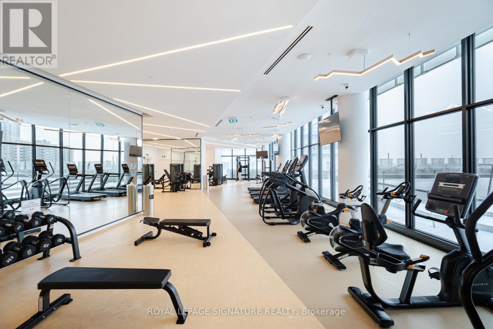 3006 - 3900 Confederation Parkway, Mississauga, Ontario  L5B 0M3 - Photo 37 - W12660900