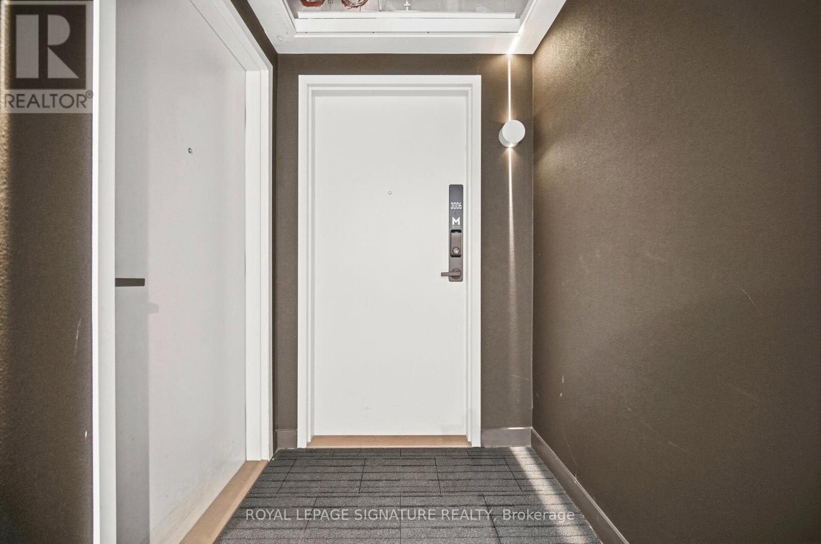 3006 - 3900 Confederation Parkway, Mississauga, Ontario  L5B 0M3 - Photo 4 - W12660900