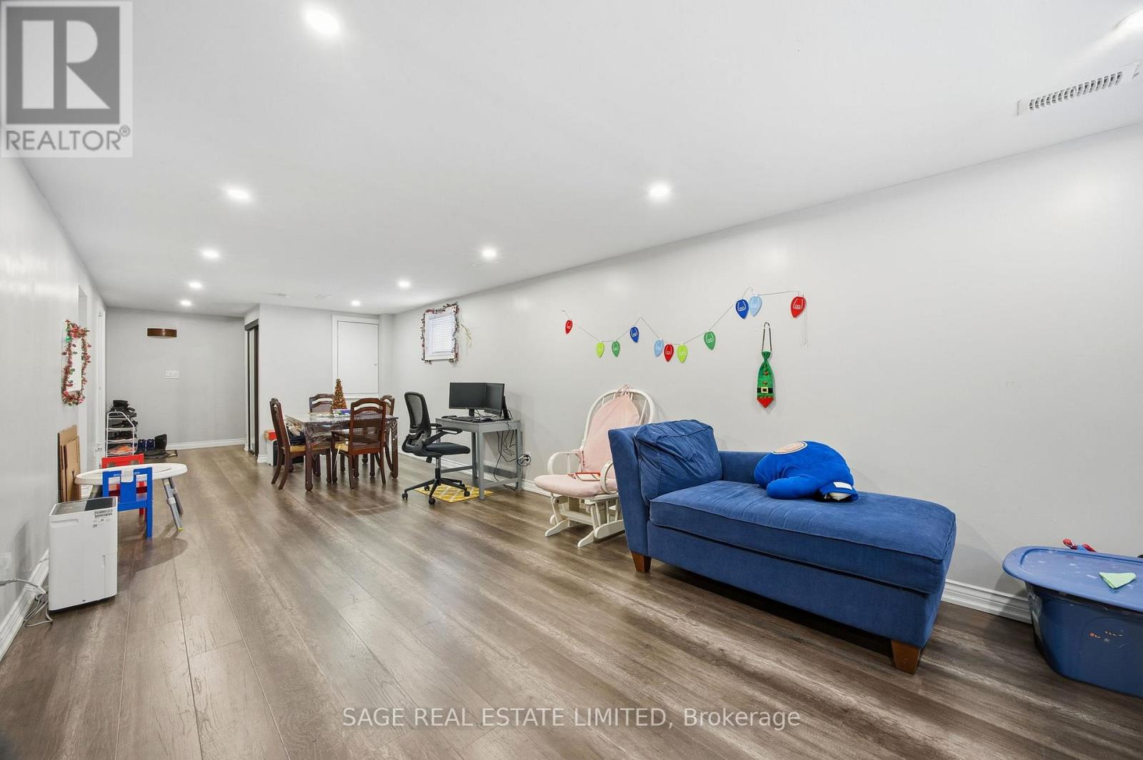 73 Cynthia Road, Toronto, Ontario  M6N 2P8 - Photo 4 - W12660912