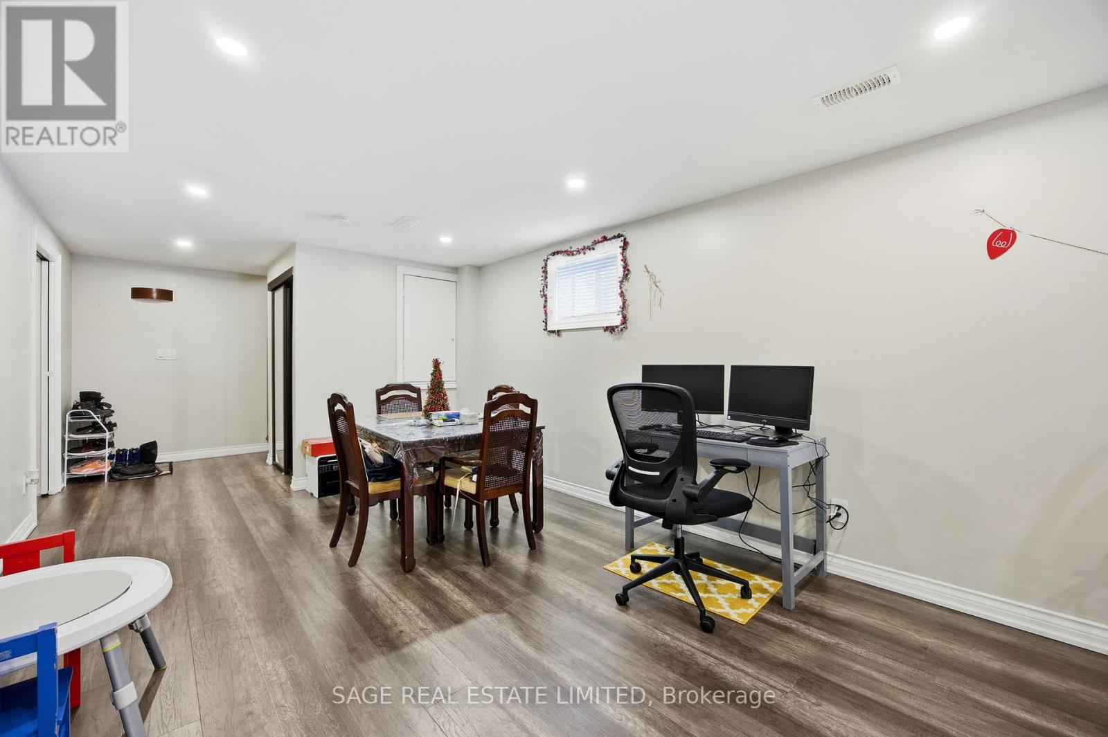 73 Cynthia Road, Toronto, Ontario  M6N 2P8 - Photo 5 - W12660912