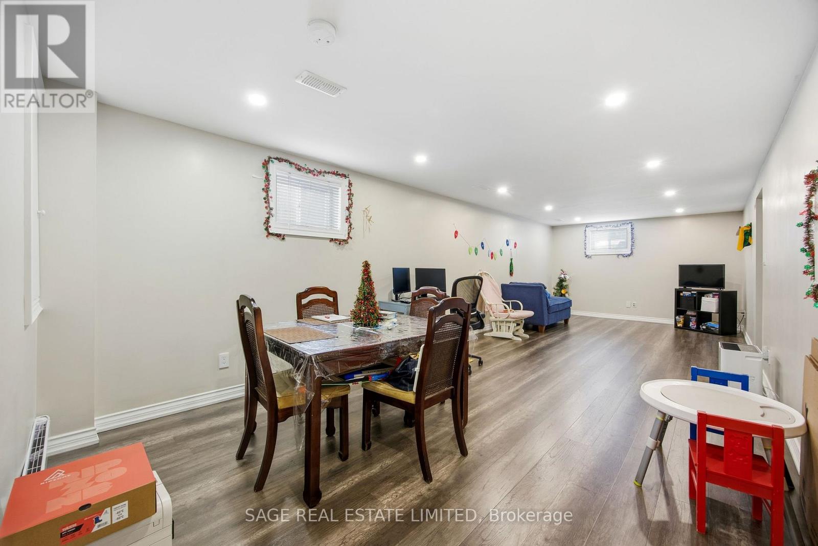 73 Cynthia Road, Toronto, Ontario  M6N 2P8 - Photo 6 - W12660912