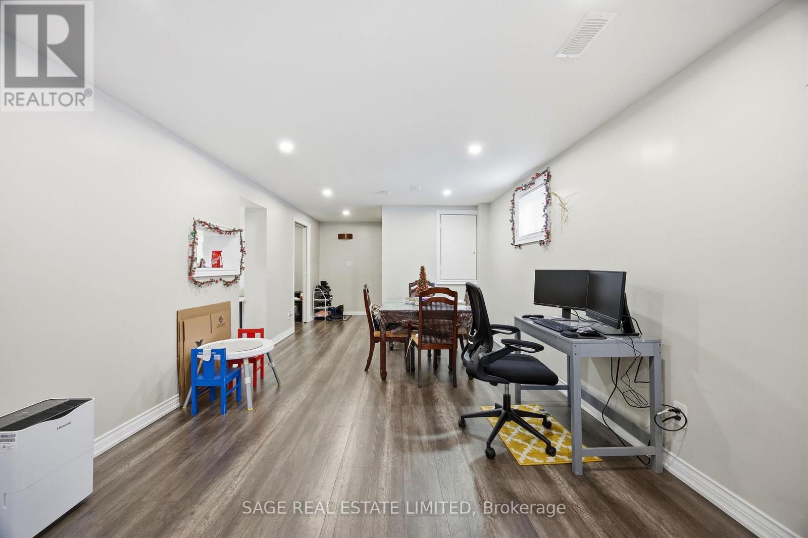 73 Cynthia Road, Toronto, Ontario  M6N 2P8 - Photo 7 - W12660912