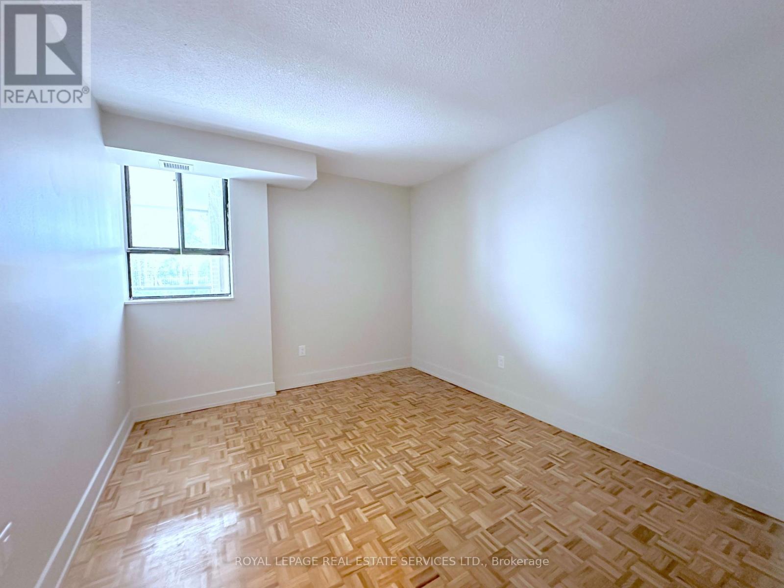 103 - 190 Clark Boulevard, Brampton, Ontario  L6T 4A8 - Photo 11 - W12660926