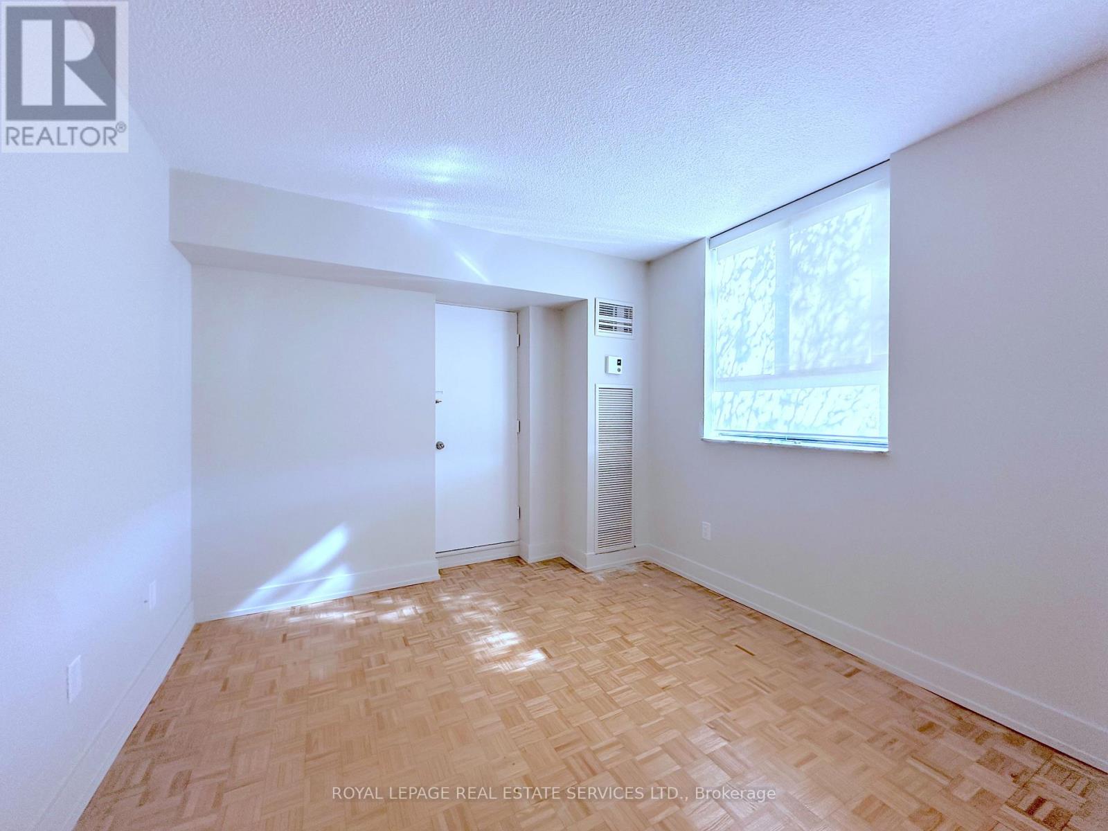 103 - 190 Clark Boulevard, Brampton, Ontario  L6T 4A8 - Photo 9 - W12660926