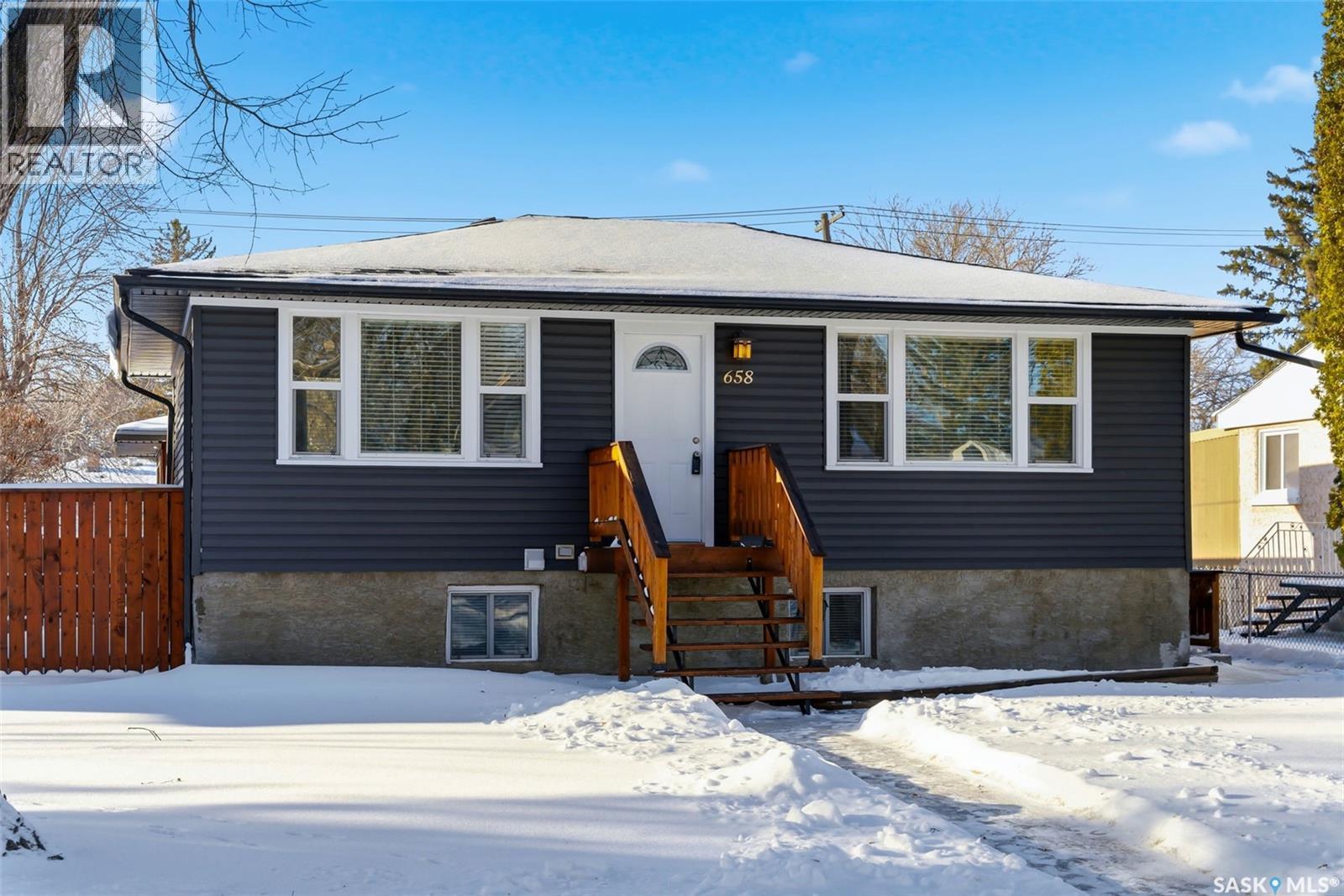 658 Princess Street, Regina, Saskatchewan  S4T 3X5 - Photo 1 - SK026187