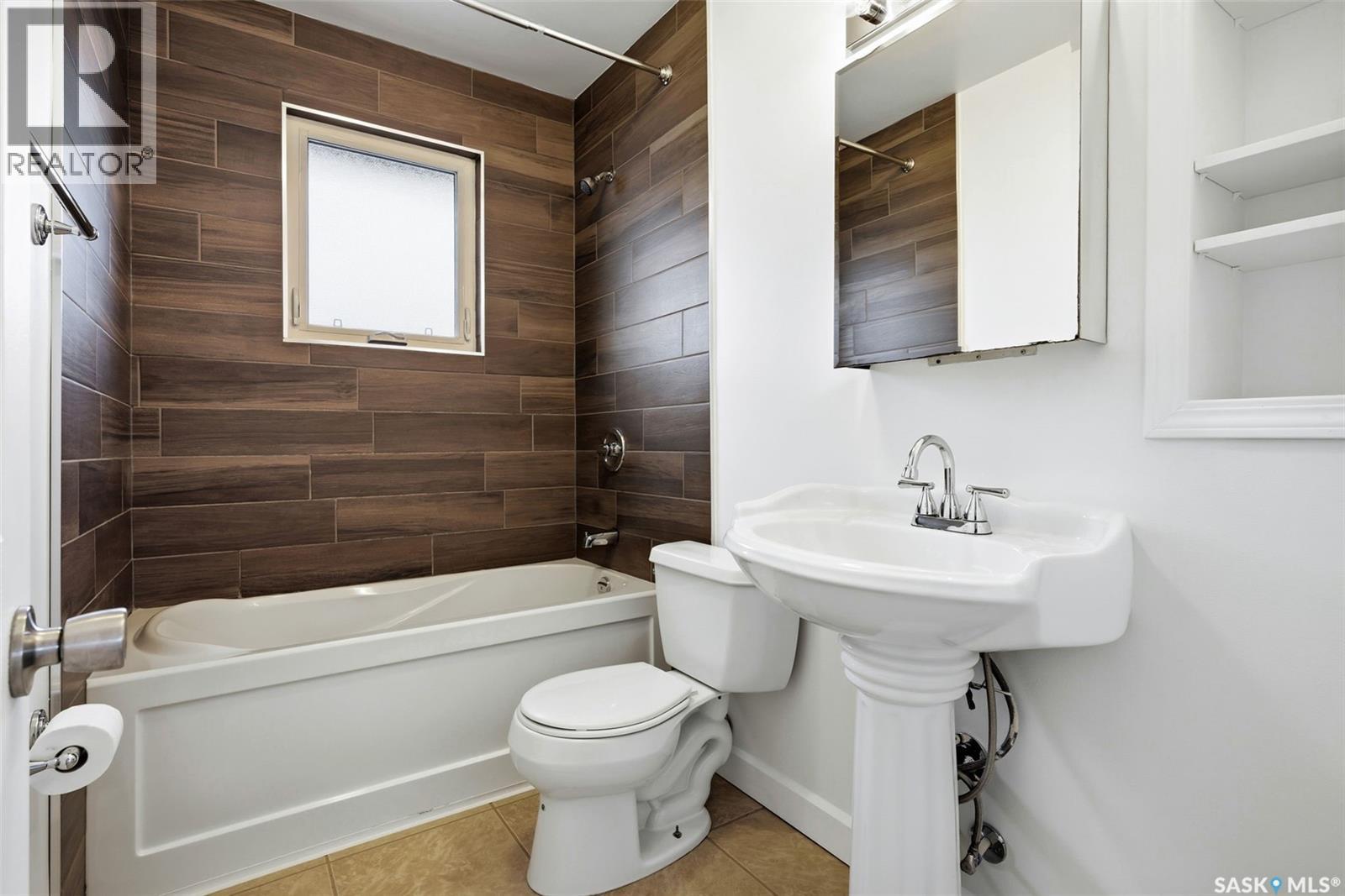 658 Princess Street, Regina, Saskatchewan  S4T 3X5 - Photo 14 - SK026187