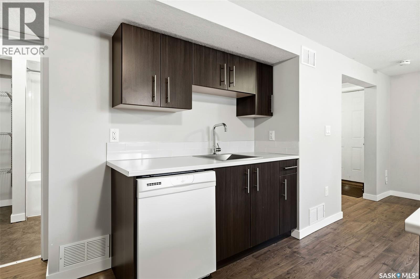 658 Princess Street, Regina, Saskatchewan  S4T 3X5 - Photo 25 - SK026187