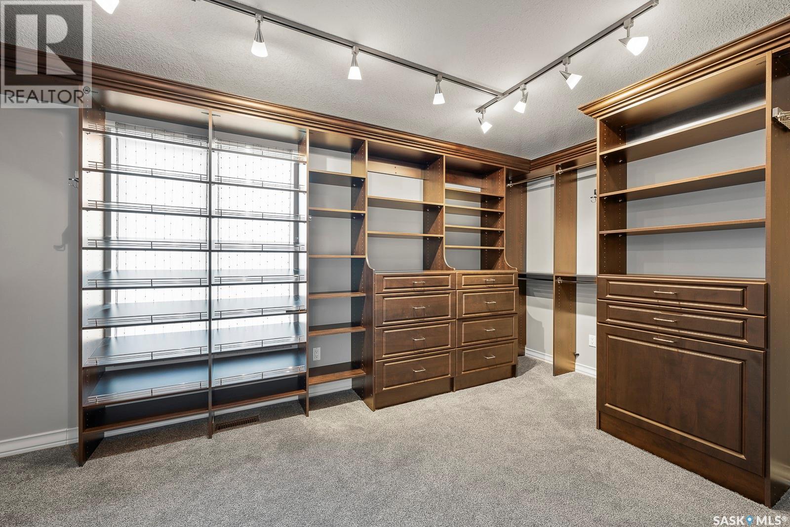 5054 Wascana Vista Court, Regina, Saskatchewan  S4V 2S2 - Photo 27 - SK026177