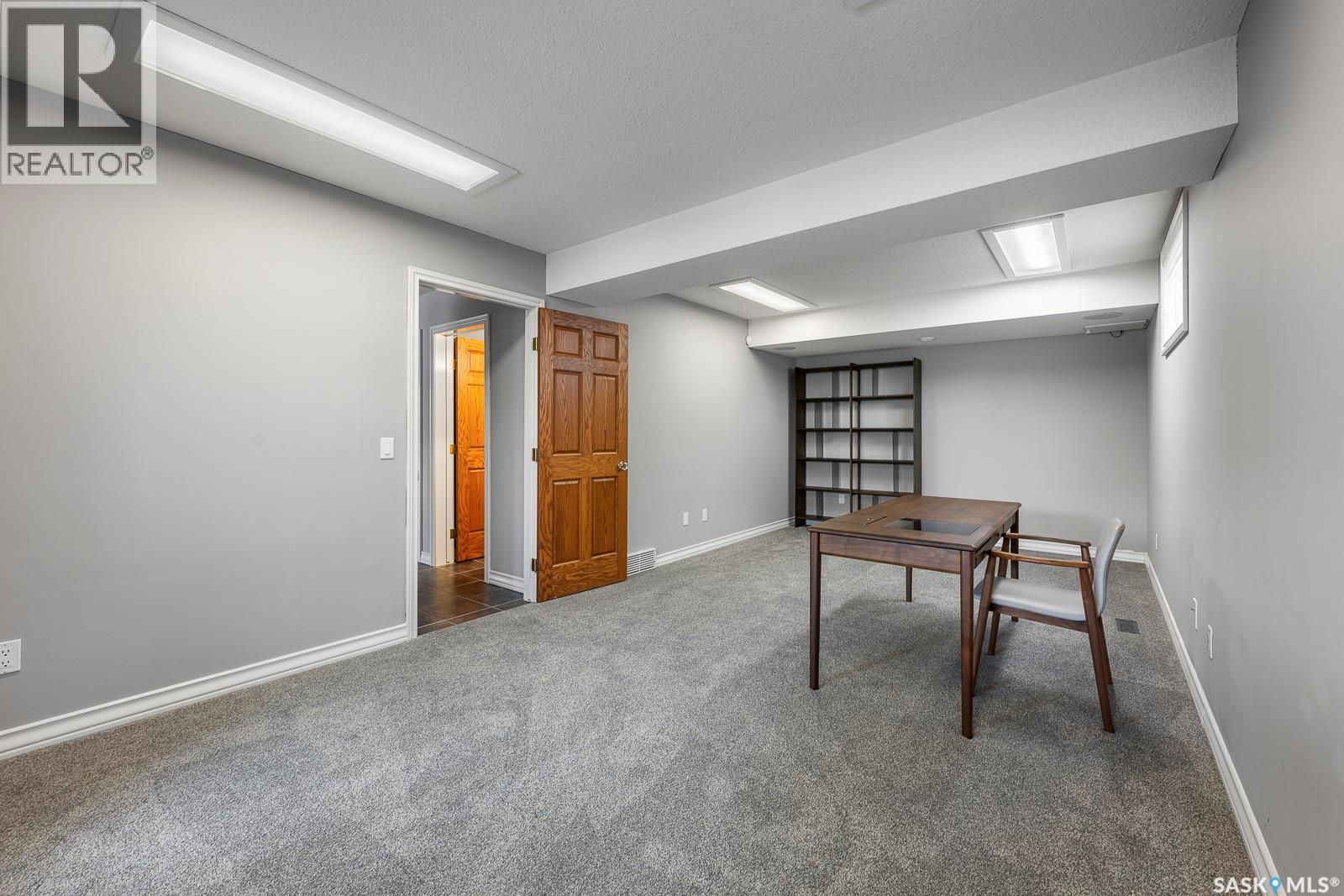 5054 Wascana Vista Court, Regina, Saskatchewan  S4V 2S2 - Photo 45 - SK026177