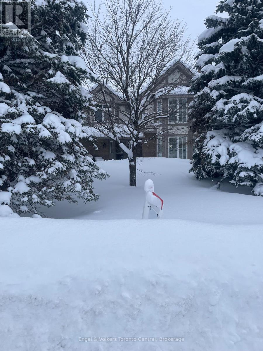 55 Highland Drive, Oro-Medonte, Ontario  L0L 2L0 - Photo 2 - S12542354