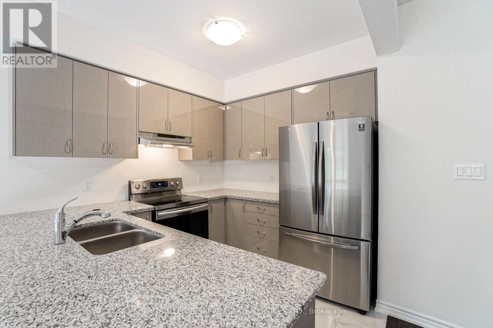 2 - 515 Garner Road, Hamilton, Ontario  L9G 3K9 - Photo 11 - X12660596