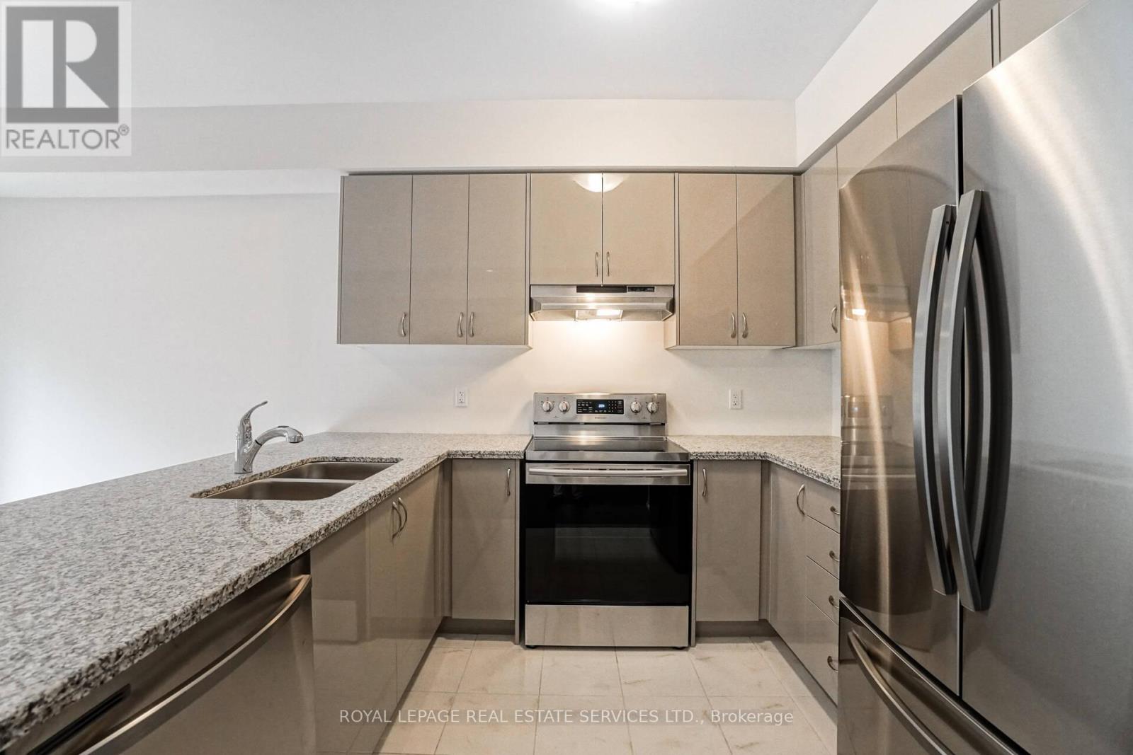 2 - 515 Garner Road, Hamilton, Ontario  L9G 3K9 - Photo 13 - X12660596