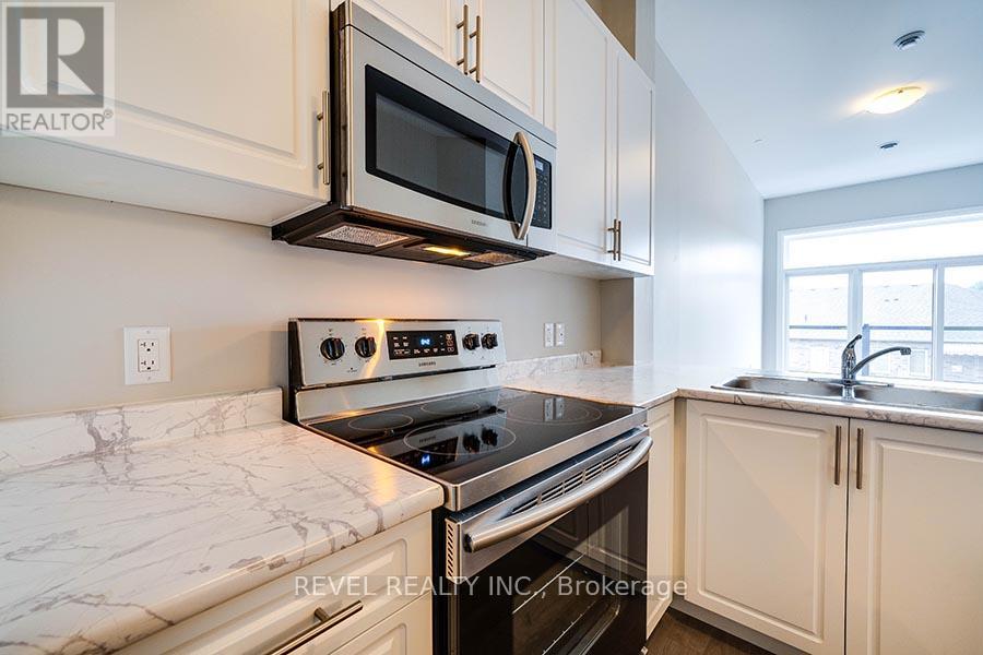 206 - 85a Morrell Street, Brantford, Ontario  N3T 4J6 - Photo 8 - X12660636