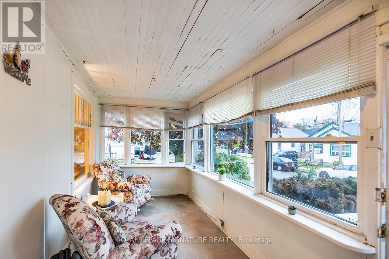 9 South Charles Street, Quinte West, Ontario  K8V 2R8 - Photo 20 - X12660732