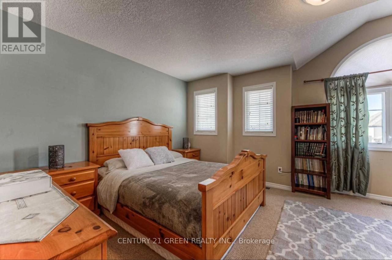 Main & 2nd - 1231 Countrystone Drive, Kitchener, Ontario  N2N 3S4 - Photo 13 - X12660884