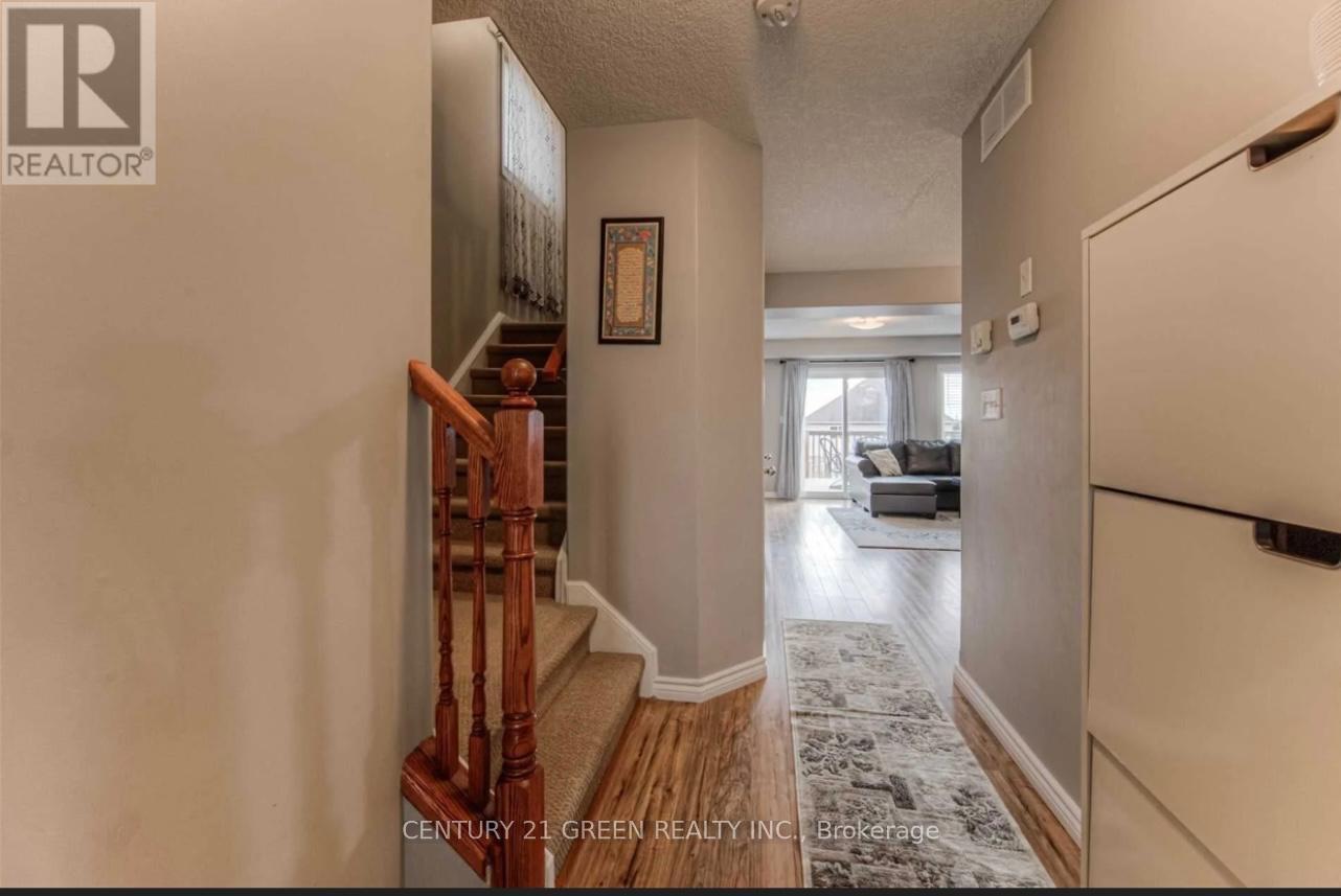 Main & 2nd - 1231 Countrystone Drive, Kitchener, Ontario  N2N 3S4 - Photo 17 - X12660884