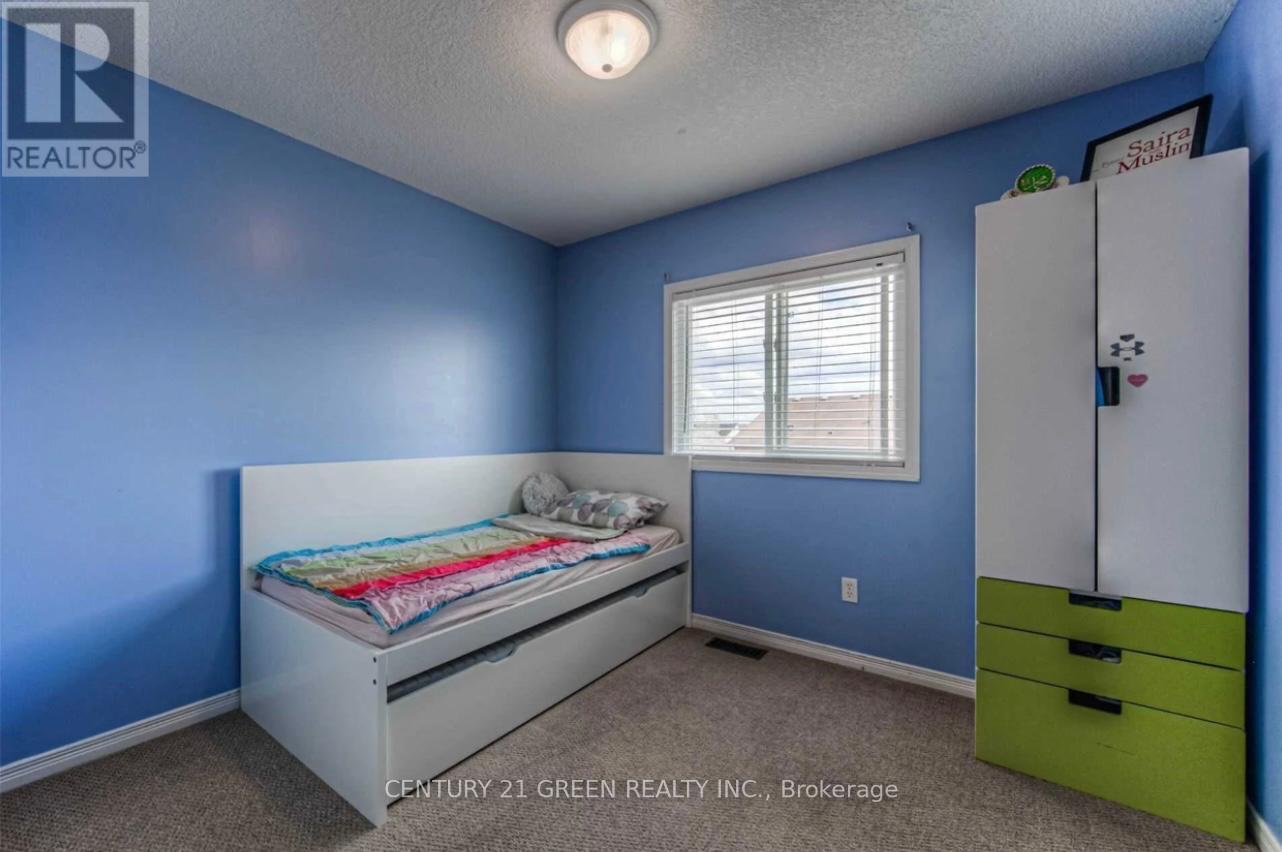 Main & 2nd - 1231 Countrystone Drive, Kitchener, Ontario  N2N 3S4 - Photo 20 - X12660884