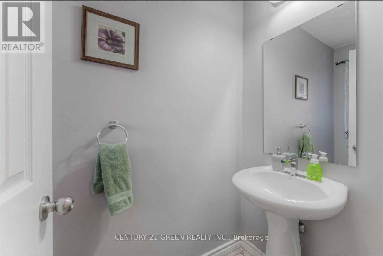 Main & 2nd - 1231 Countrystone Drive, Kitchener, Ontario  N2N 3S4 - Photo 21 - X12660884