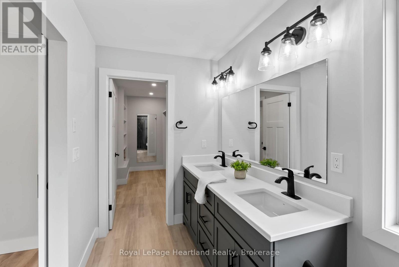 6 Noeckerville Hill Drive, South Bruce, Ontario  N0G 2J0 - Photo 20 - X12661052