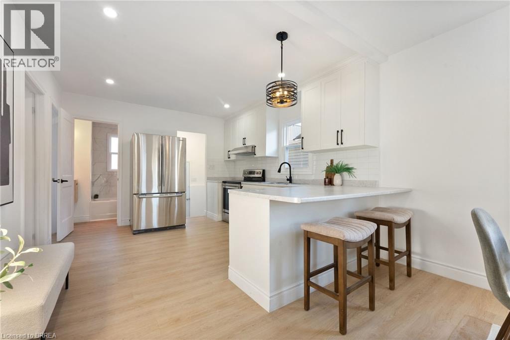 25 Dundee Street, Brantford, Ontario  N3R 4M2 - Photo 16 - 40791308