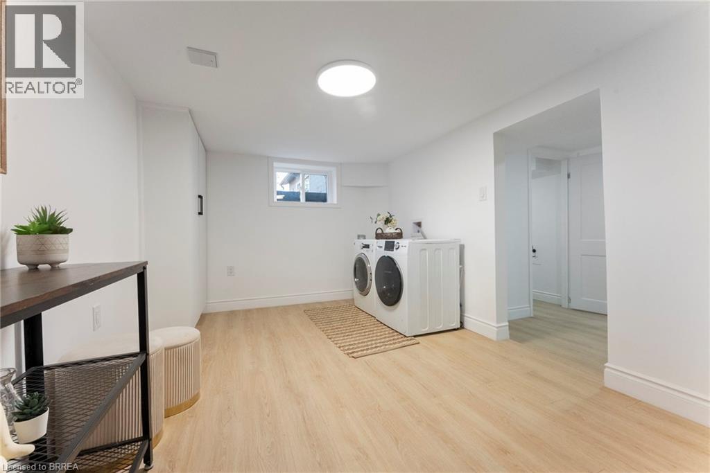 25 Dundee Street, Brantford, Ontario  N3R 4M2 - Photo 28 - 40791308