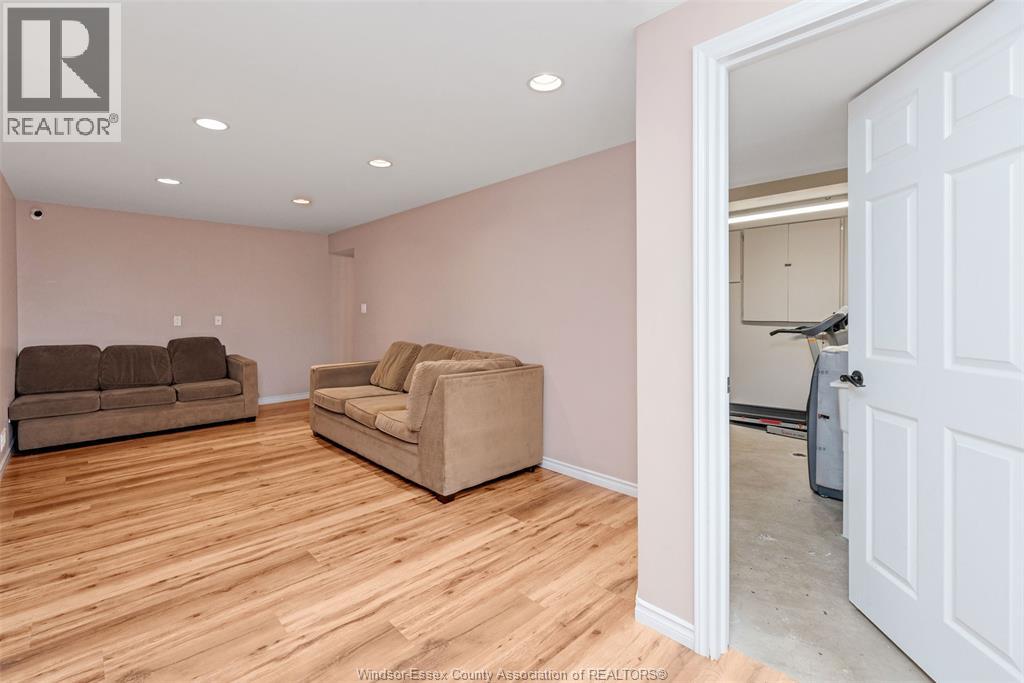 2636 Teedie Crescent, Windsor, Ontario  N8R 2K5 - Photo 17 - 26000091