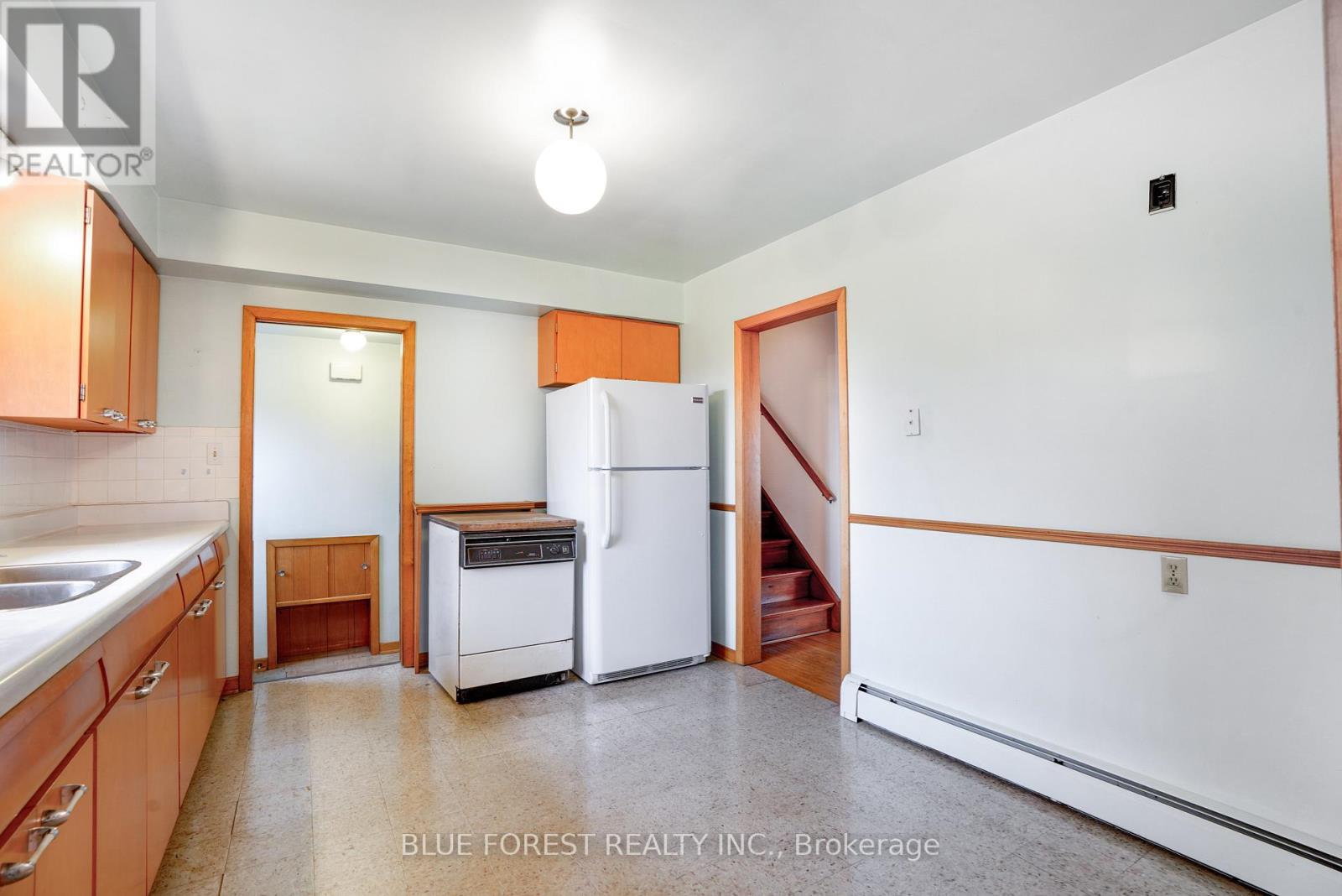 10915 Graham Road, West Elgin, Ontario  N0L 2P0 - Photo 14 - X12660936