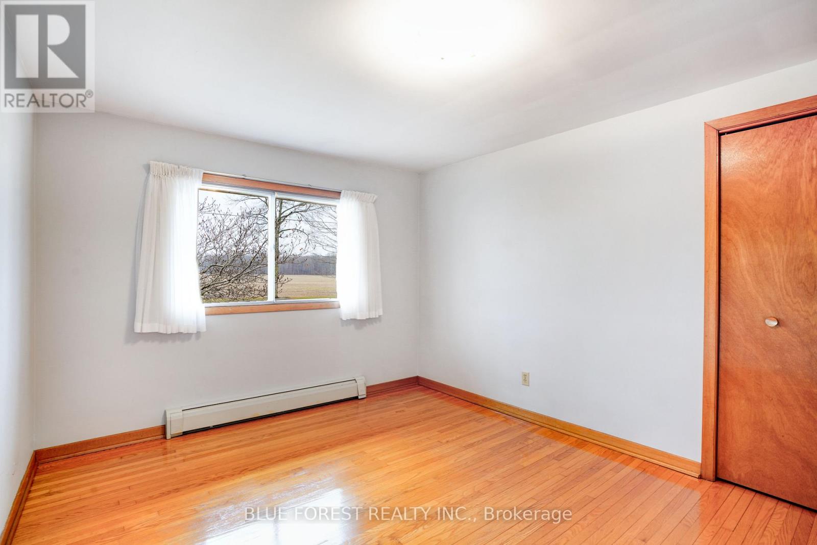 10915 Graham Road, West Elgin, Ontario  N0L 2P0 - Photo 23 - X12660936