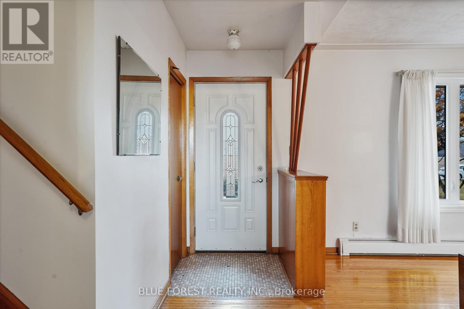 10915 Graham Road, West Elgin, Ontario  N0L 2P0 - Photo 5 - X12660936