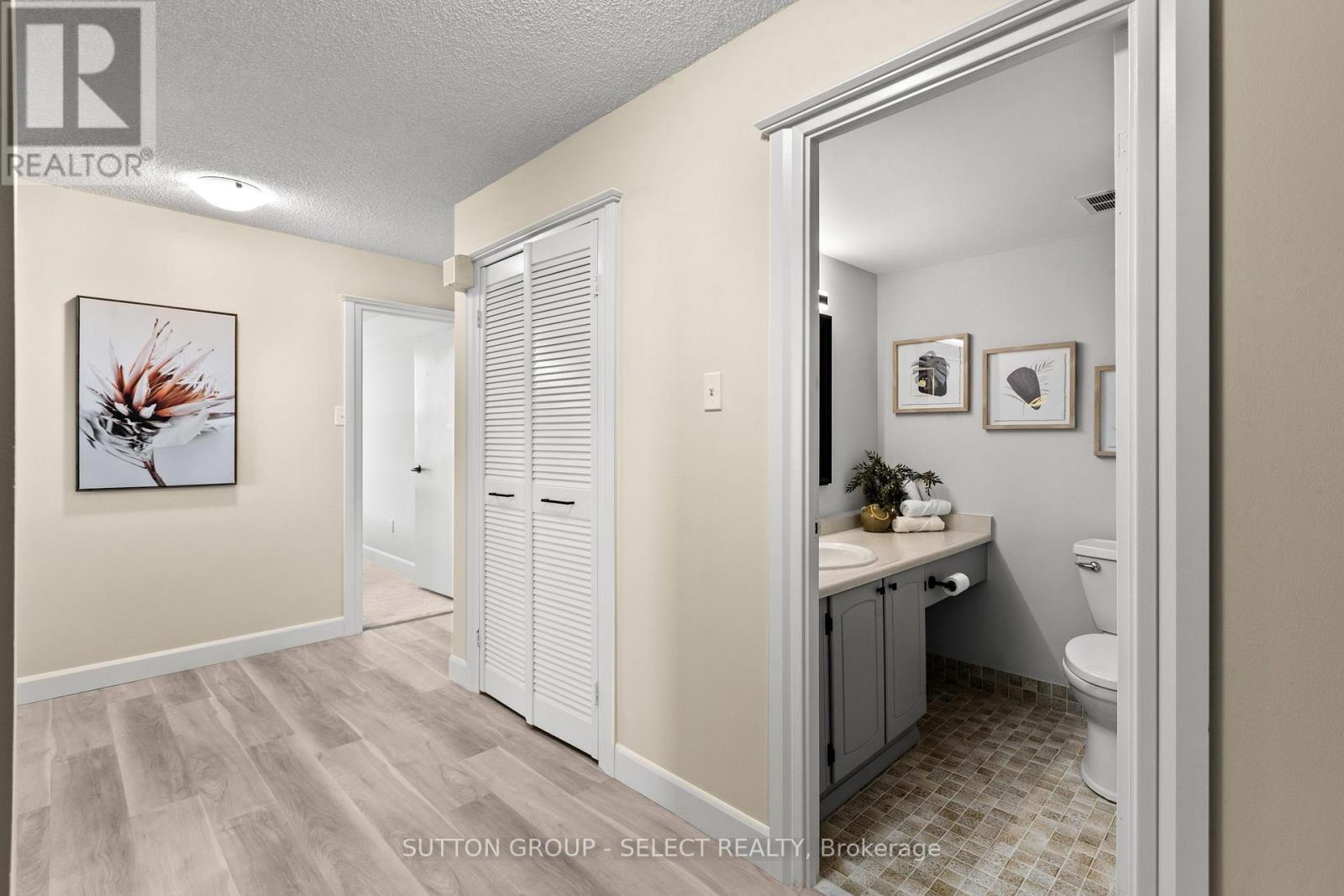 1702 - 380 King Street, London East, Ontario  N6B 3L6 - Photo 23 - X12660996