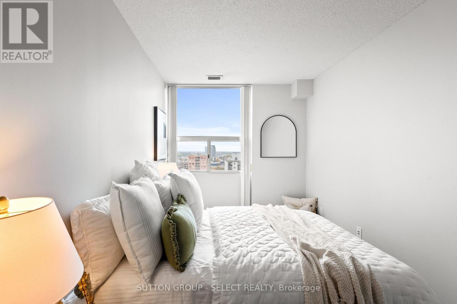 1702 - 380 King Street, London East, Ontario  N6B 3L6 - Photo 29 - X12660996