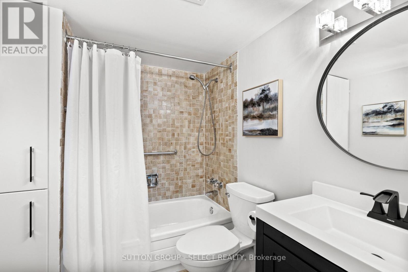 1702 - 380 King Street, London East, Ontario  N6B 3L6 - Photo 33 - X12660996