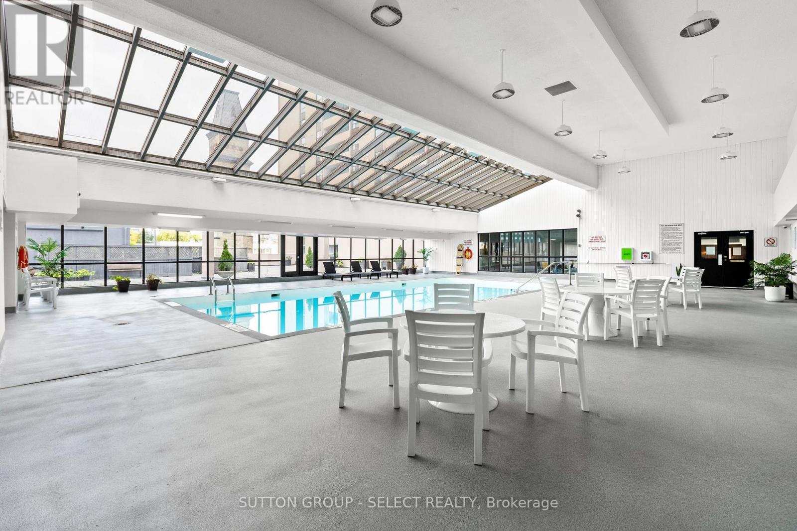 1702 - 380 King Street, London East, Ontario  N6B 3L6 - Photo 39 - X12660996